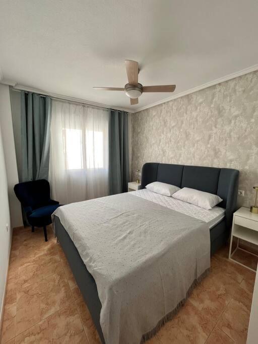 Cozy Apartment 5 Mins To Beach 또레비에하 외부 사진